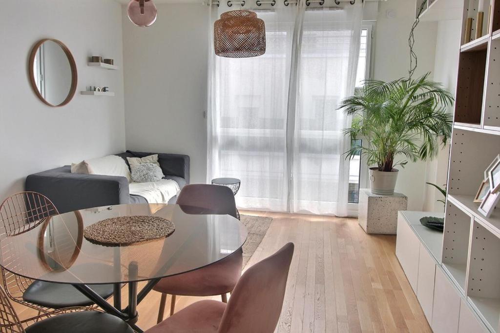 Apartamento Le Toit Du Montvalerien Suresnes Exterior foto